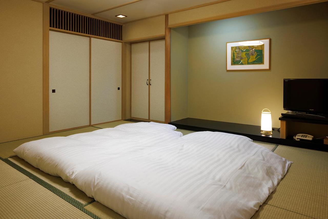 Yumoto Fujiya Hotel Hakone Exterior photo